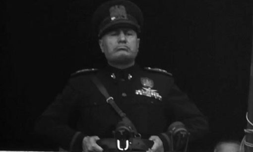 mussolini_balcone.jpg