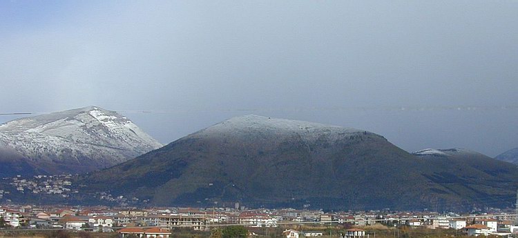 Neve su mte Petrulo